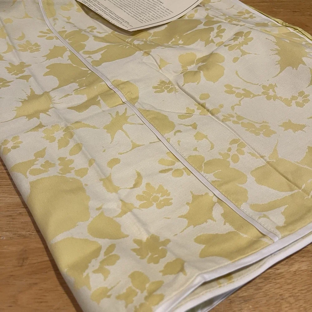 (2) Tommy Hilfiger The Crest Collection‎ Palm Springs King Pillow Sham Yellow